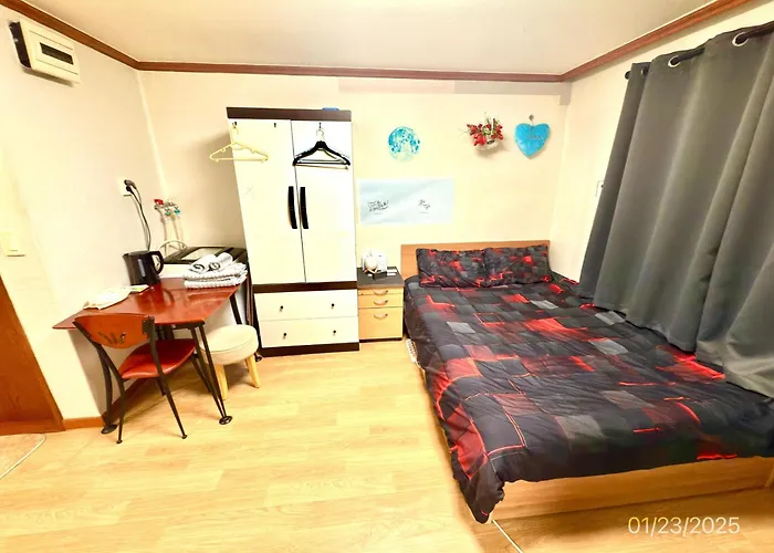 Spacious Studio Apt